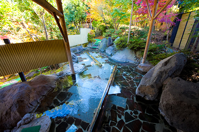 Outdoor hot spring002